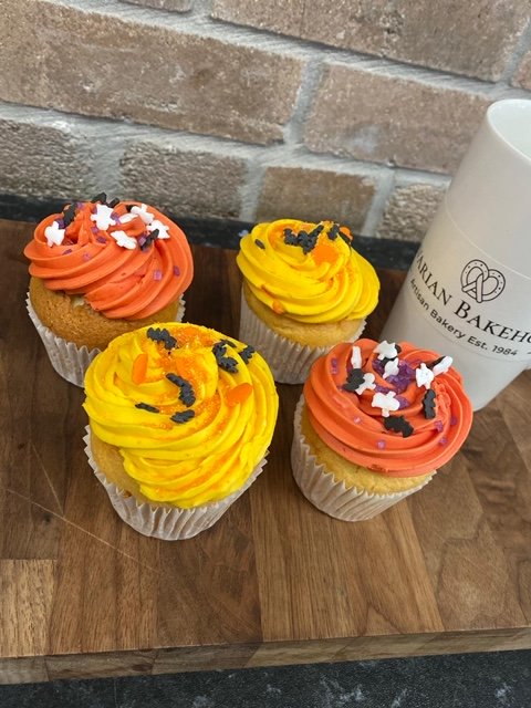 Halloween Cup Cakes (6)