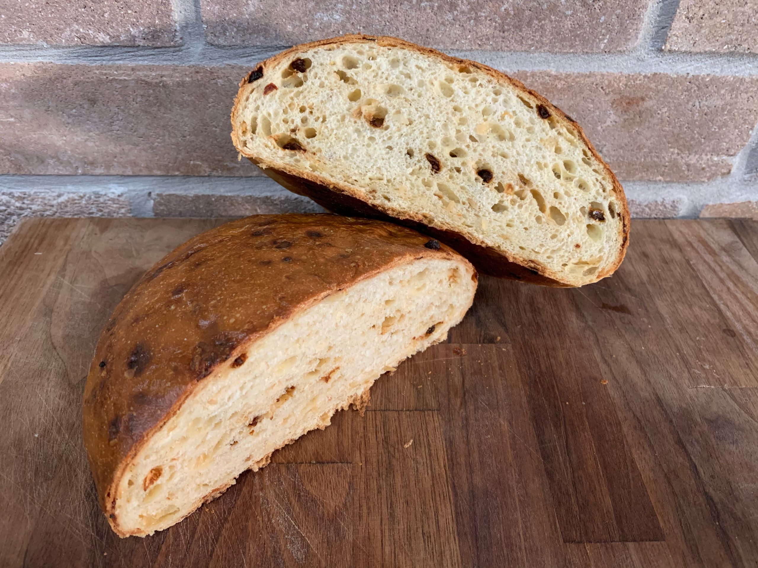 Cheese, Onion and Tomato Bread - Image 3