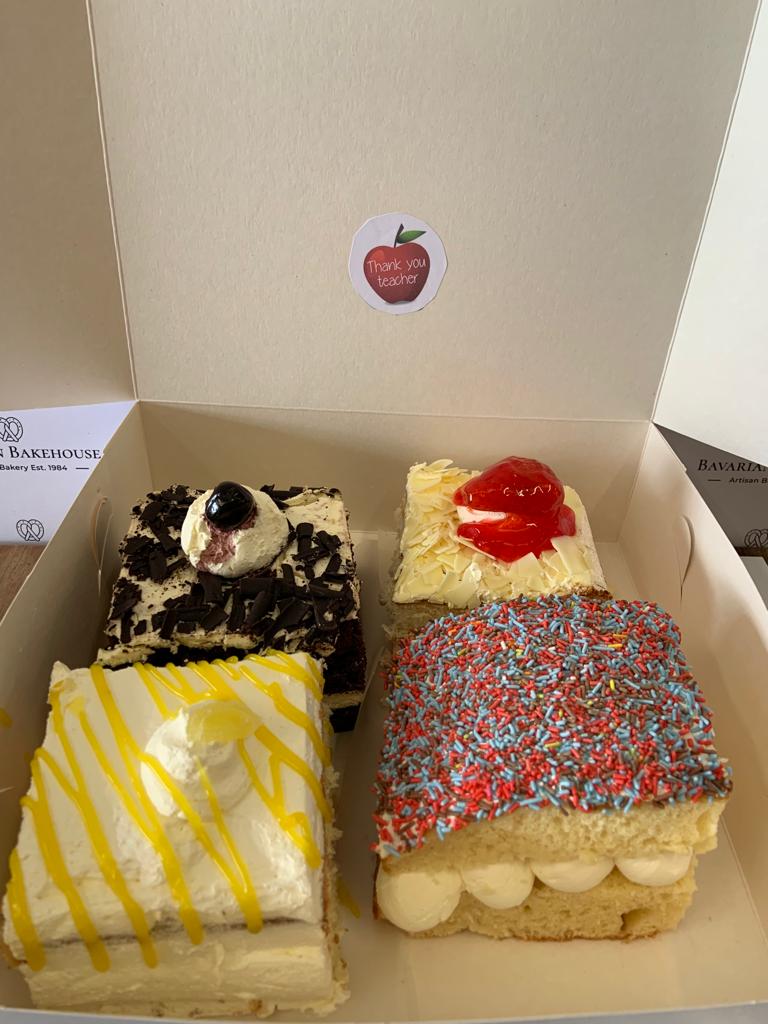 Summer 22 Cake Selection Box