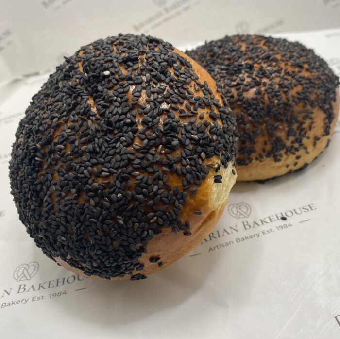 Black Sesame Brioche Burger Rolls x6