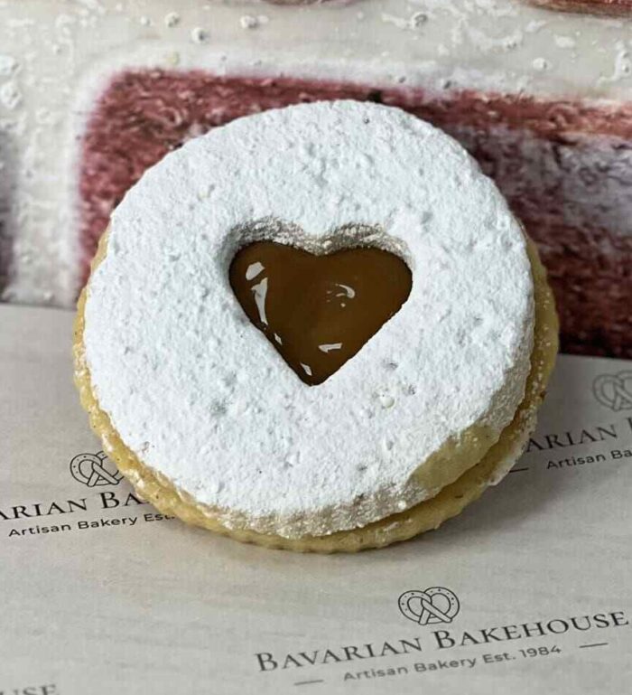 Caramel Linzer Heart Biscuit (3)